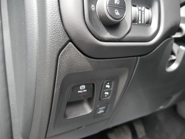 1500 Crew Cab Limited