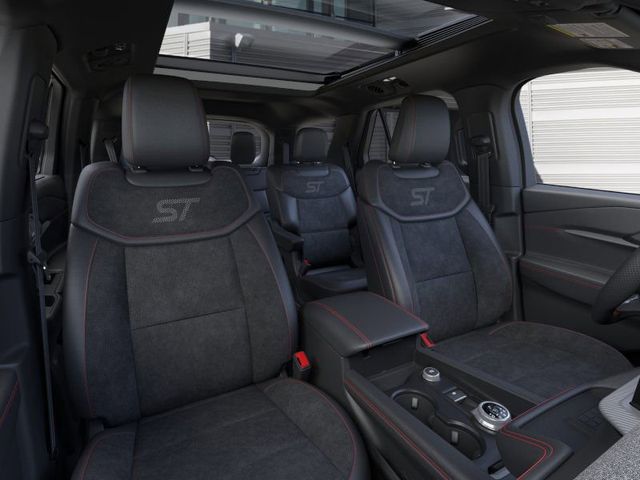2025 White Ford Explorer ST 4X4 SUV