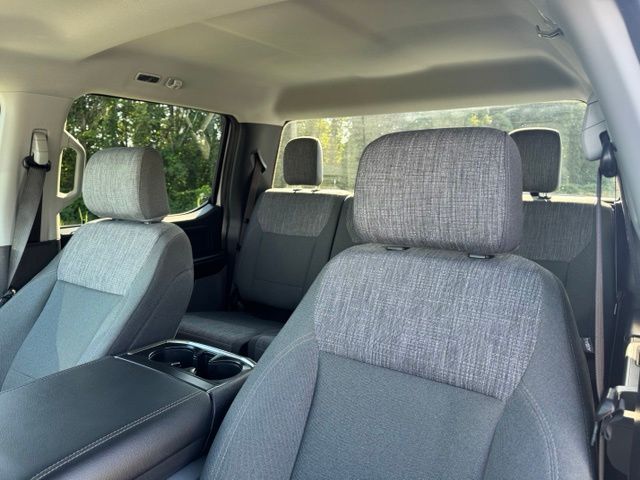 Used 2023 Silver Ford XLT image 23