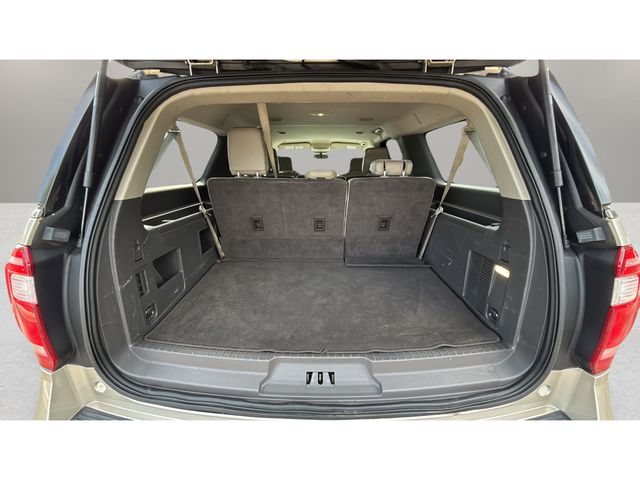 Used 2018 Gold Ford XLT image 31