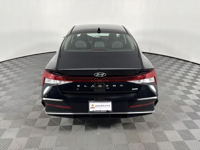 New 2025 Hyundai Elantra Hybrid For Sale in Indianapolis, IN