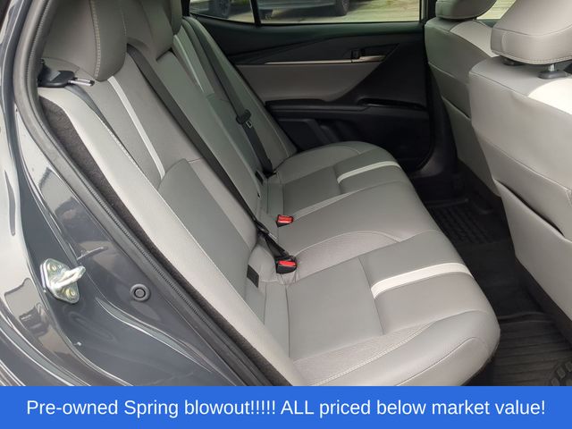 Used 2025 UNDERGROUND Toyota SE image 41