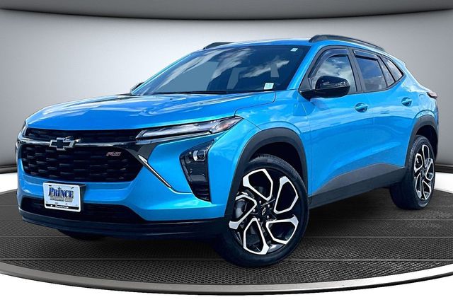 2025 Chevrolet Trax RS with 2RS FWD