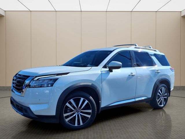 Pearl White Tricoat 2024 Nissan Pathfinder SUV / Crossover All-Wheel Drive 9-Speed Automatic