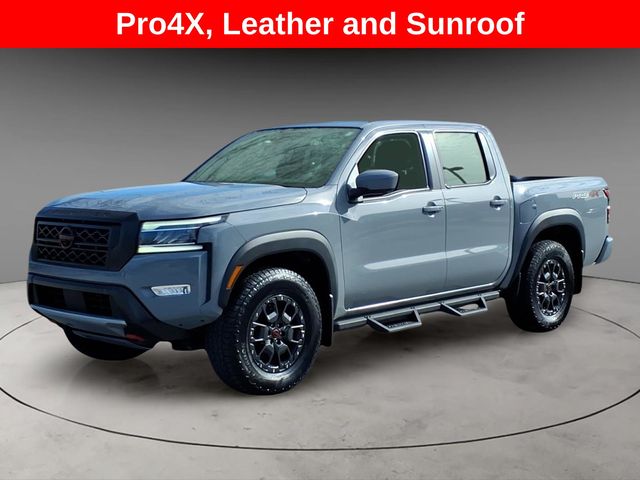 2023 Nissan Frontier PRO-4X Crew Cab 4WD