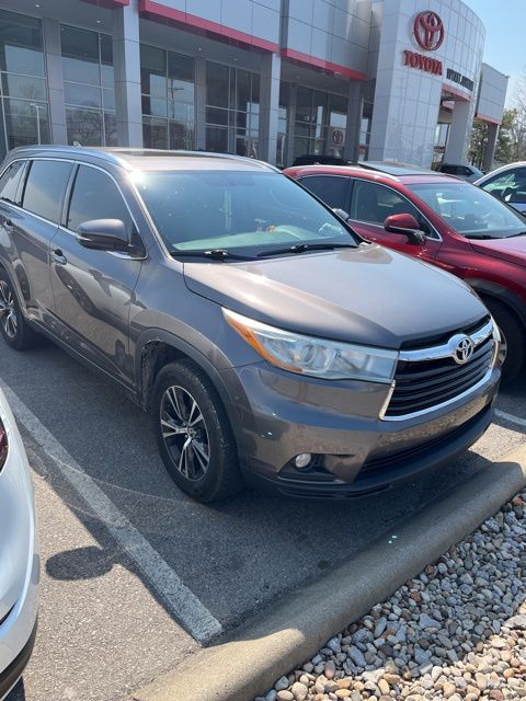 2016 Toyota Highlander XLE
