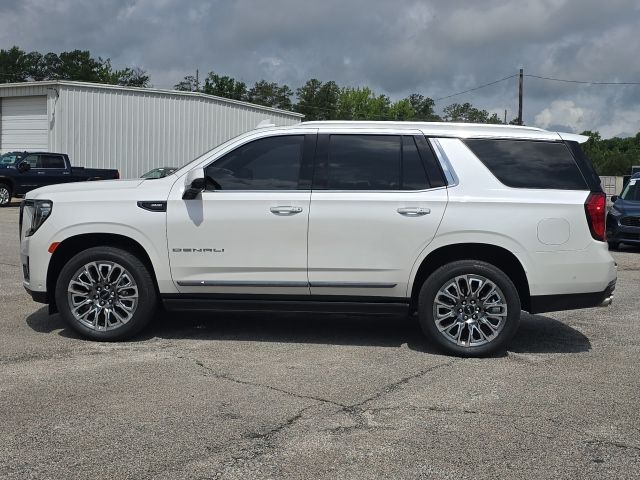 2023 GMC Yukon Denali Ultimate:C02667