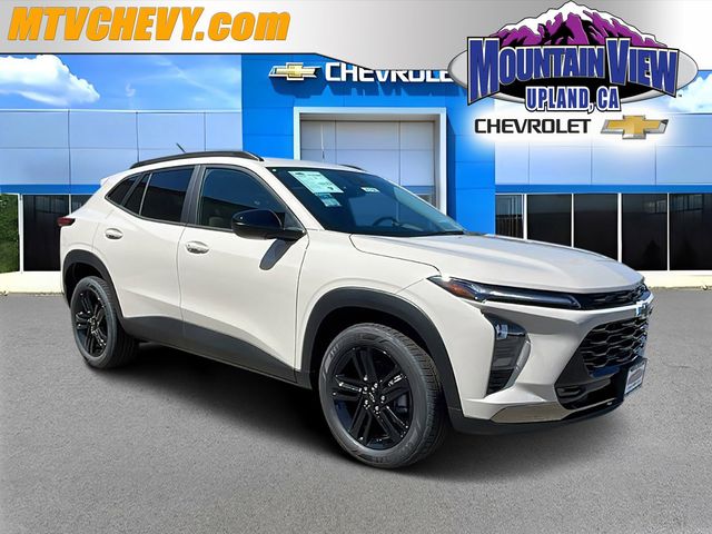 White 2026 Chevrolet Trax Activ FWD SUV / Crossover Front-Wheel Drive 6-Speed Automatic