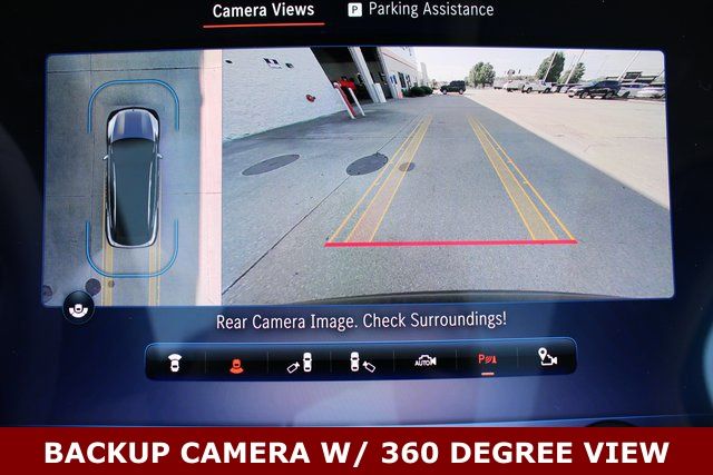 Used 2023  Mercedes-Benz 580 image 9