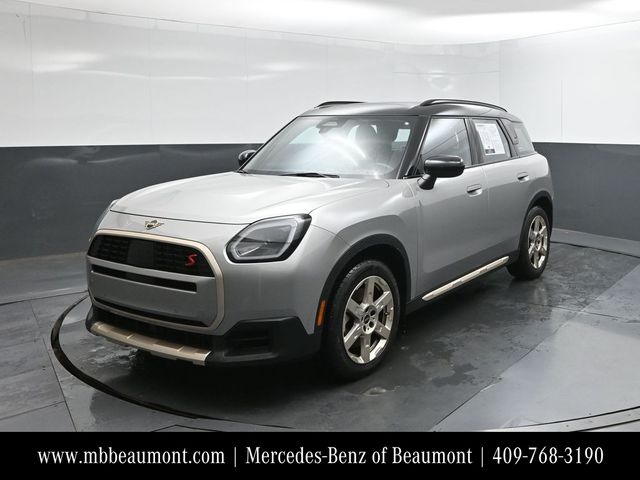 Silver 2025 MINI Countryman SUV / Crossover All-Wheel Drive 7-Speed Automatic