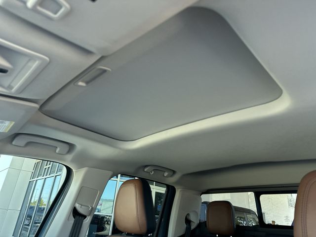 Used 2023 Blue Ford Lariat image 22