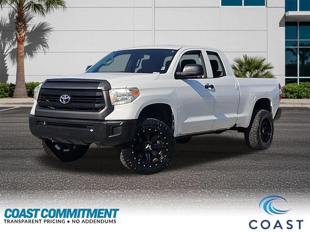 Super White 2015 Toyota Tundra Pickup Truck 4X2 6-Speed Automatic Overdrive