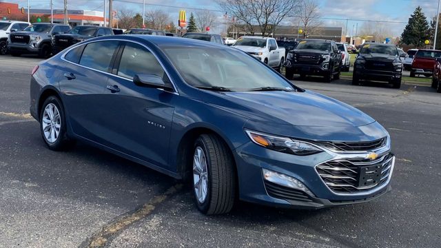 2024 Chevrolet Malibu LT 2