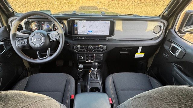 new 2025 Jeep Gladiator car, priced at $40,525