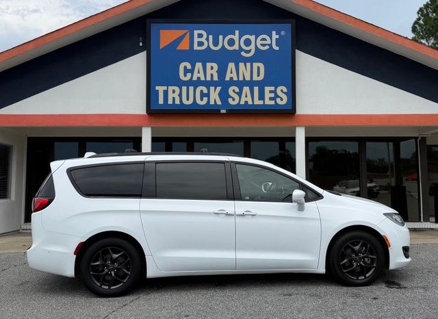 2019 Chrysler Pacifica Touring L FWD