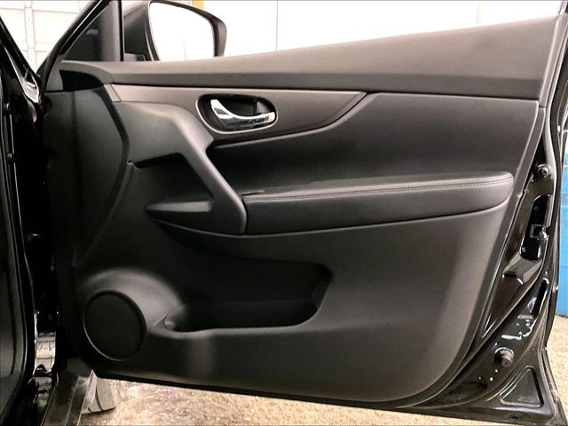 2015 Nissan Rogue SV Black at Audi Porsche Sewickley