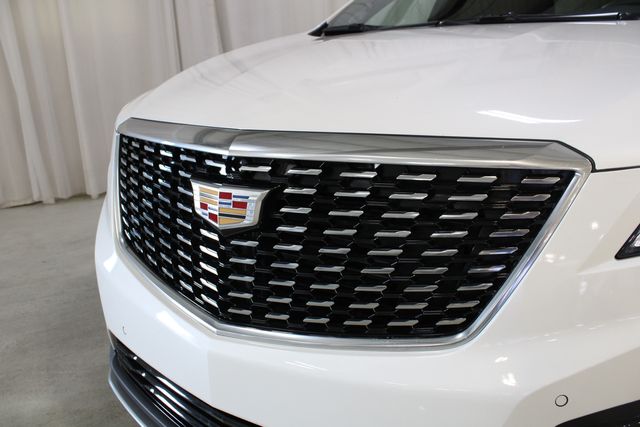 Used 2024 White Cadillac Premium Luxury image 34