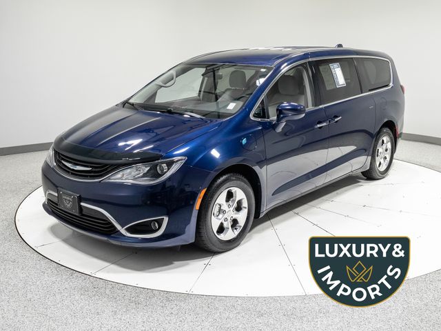 Jazz Blue Pearlcoat 2019 Chrysler Pacifica Hybrid Minivan Front-Wheel Drive Continuously Variable Transmission