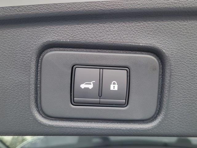 New 2026 White Nissan SV image 5