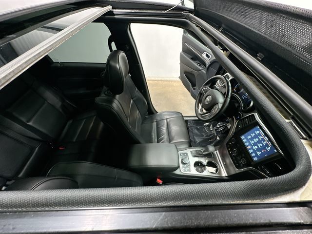 2018 Jeep Grand Cherokee Overland Gray at Luther Ford