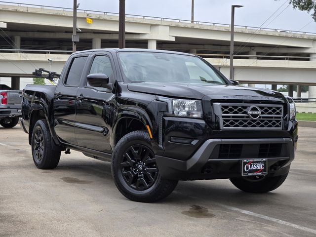 Super Black 2022 Nissan Frontier SV Crew Cab 4WD Pickup Truck Four-Wheel Drive 9-Speed Automatic