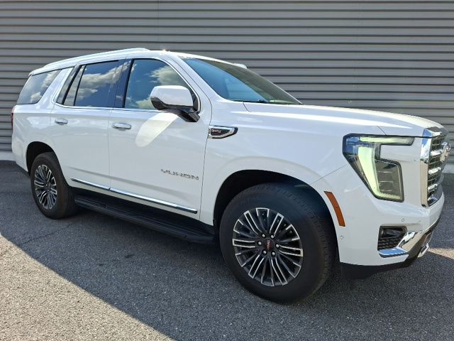 Summit White 2026 GMC Yukon SUV / Crossover Four-Wheel Drive 