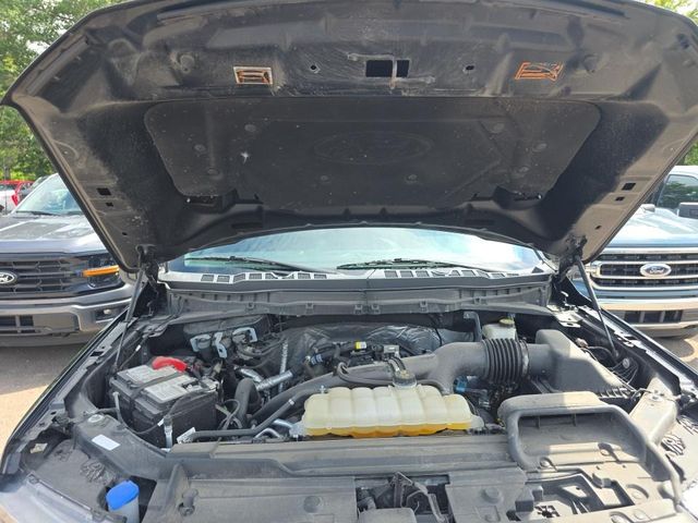 Used 2023 Black Ford XLT image 6