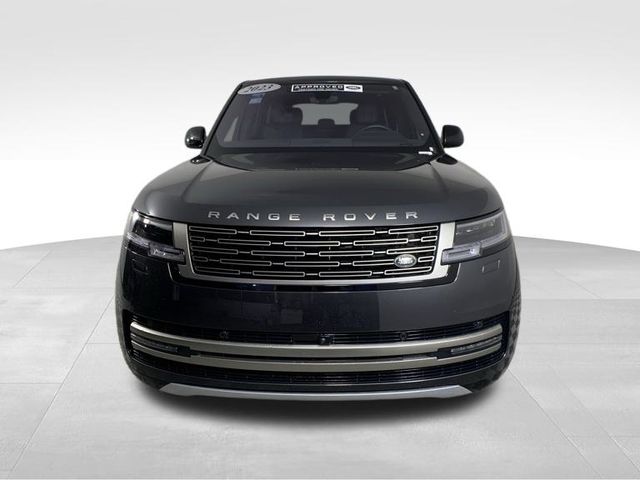 2023 Land Rover Range Rover SE 10