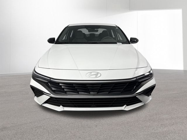 Used 2025 Hyundai Elantra For Sale in Indianapolis, IN