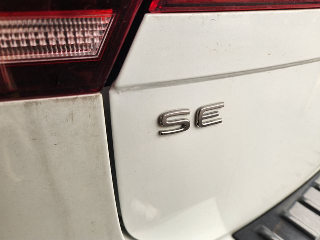 2022 Volkswagen Tiguan 2.0T SE R-Line Black - 8
