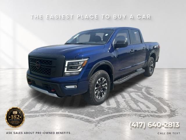 2024 Nissan Titan PRO-4X Crew Cab 4WD
