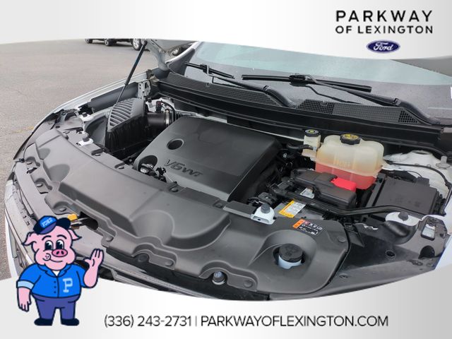 Used 2023 White Chevrolet Premier image 38