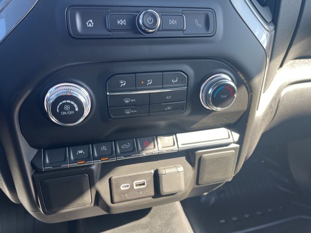 2026 GMC Sierra 1500 Pro:44925