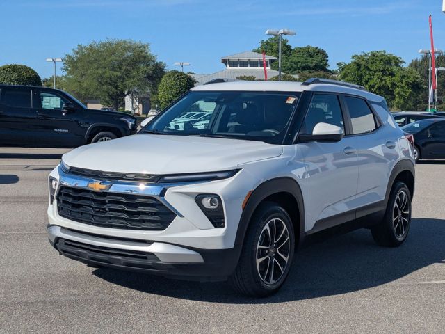 2025 Chevrolet TrailBlazer LT White at Bob Mills Chevrolet