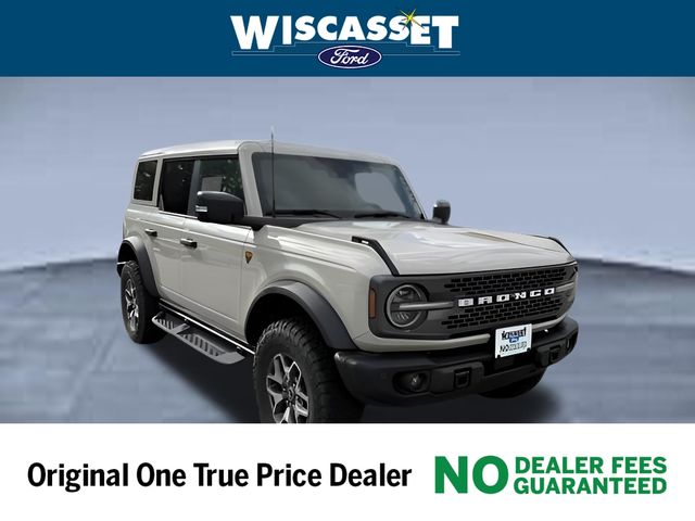 Desert Sand 2025 Ford Bronco Badlands 4-Door 4WD SUV / Crossover Four-Wheel Drive Automatic