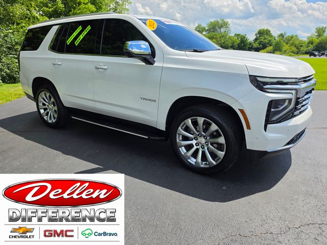 White (Iridescent Pearl Tricoat) 2025 Chevrolet Tahoe SUV / Crossover Four-Wheel Drive 
