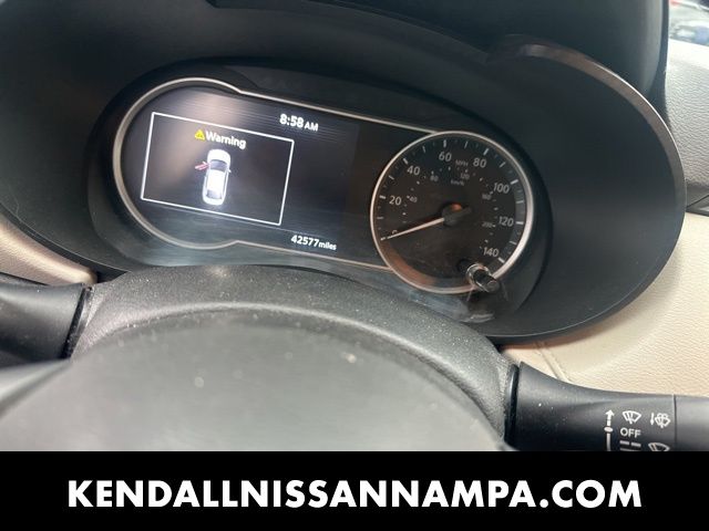 2021 Nissan Versa SV FWD