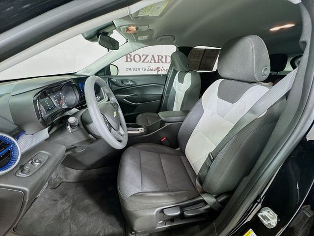 2024 Mosaic Black Metallic Chevrolet Trax LS FWD SUV