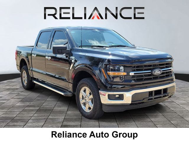  2025 Ford F-150 XLT SuperCrew 4WD   