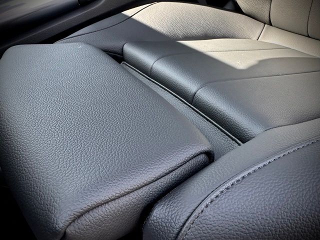 New 2026 Black Mercedes-Benz GLA 250 image 31