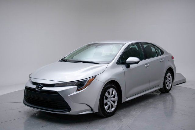 2024 Toyota Corolla LE FWD
