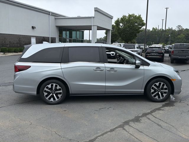 Used 2025  Honda EX-L image 14