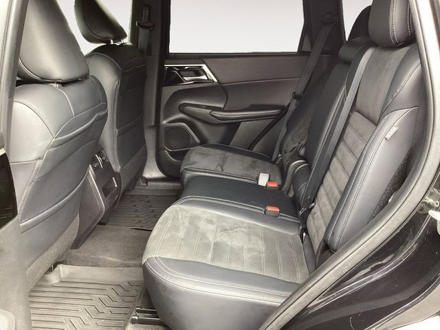 Used Car 2024 Mitsubishi Outlander  For Sale Under $25,000 In San Antonio, Texas