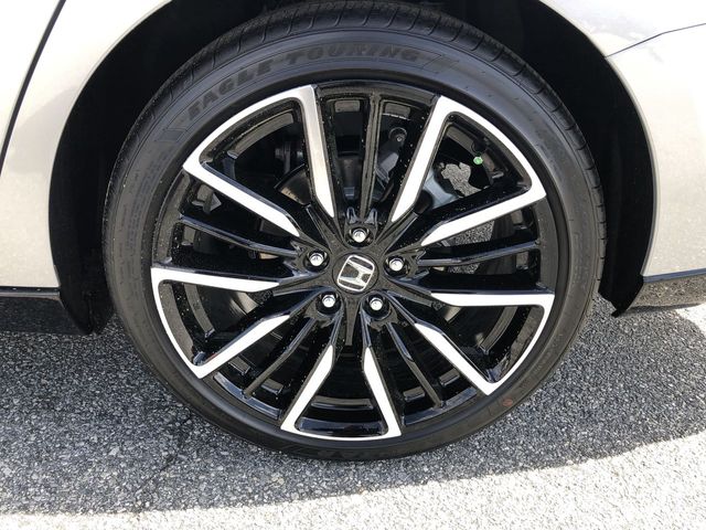 new 2026 Honda Accord Hybrid car, priced at $37,946