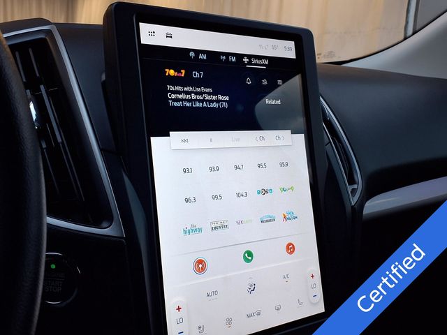 2023 Ford Edge
