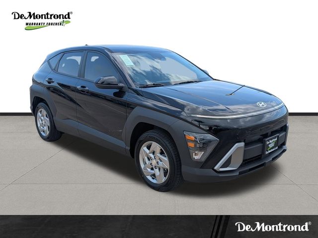 New 2026 Black Hyundai SE image 3