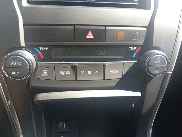 Used 2016 Toyota Camry Sedan