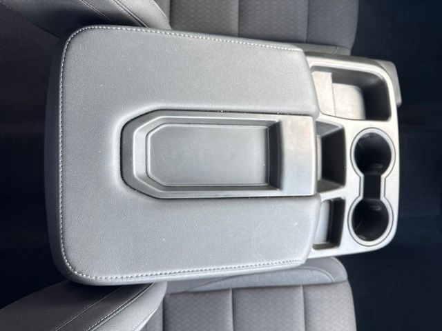 2023 Chevrolet Silverado 1500 LT:L44120A
