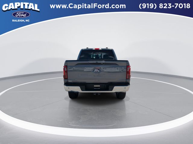 New 2026 Carbonized Gray Metallic Ford XLT image 8