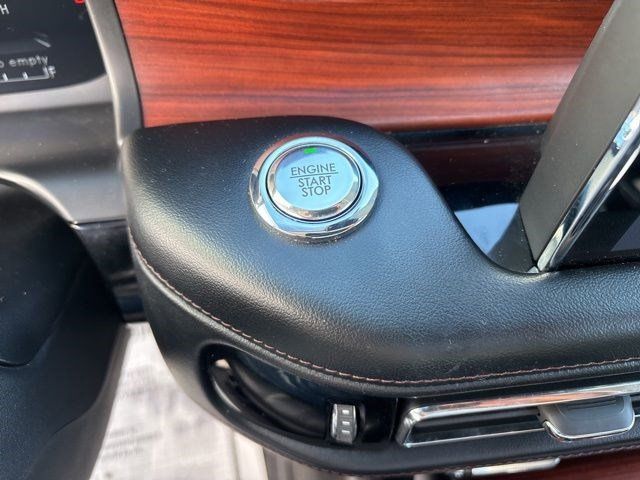 2021 Lincoln Aviator Reserve photo